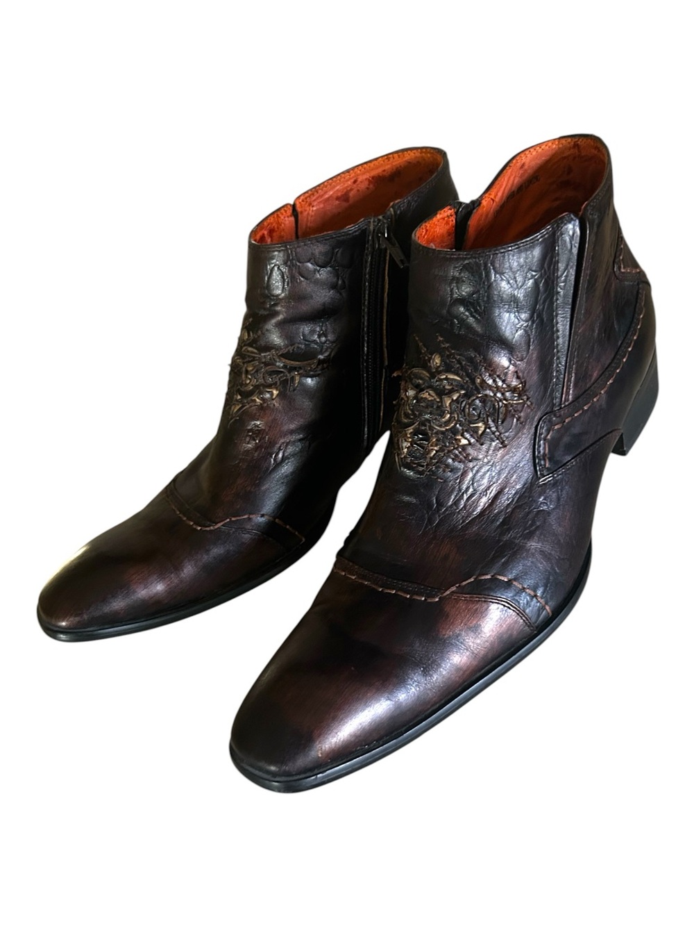 Robert Wayne Distressed Western Durango Ankle Boots with Scrolled Design - Picture 4 of 15
